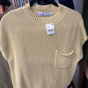 NWT FREE PEOPLE FREYA 2 PC SET SOLD OUT COLOR YELLOW Size small